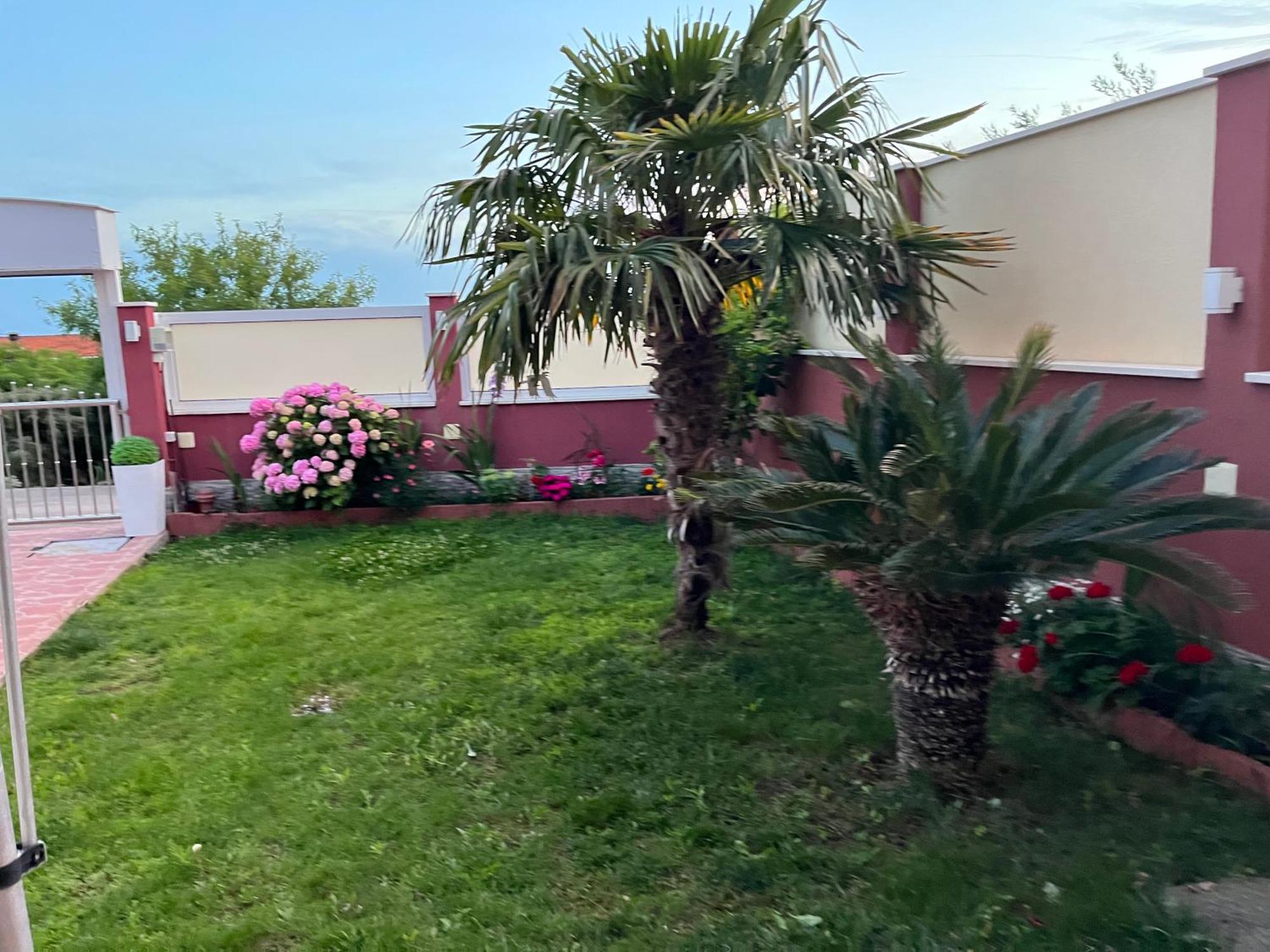 Apartments Villa Stella Maris Rogoznica  Exterior foto